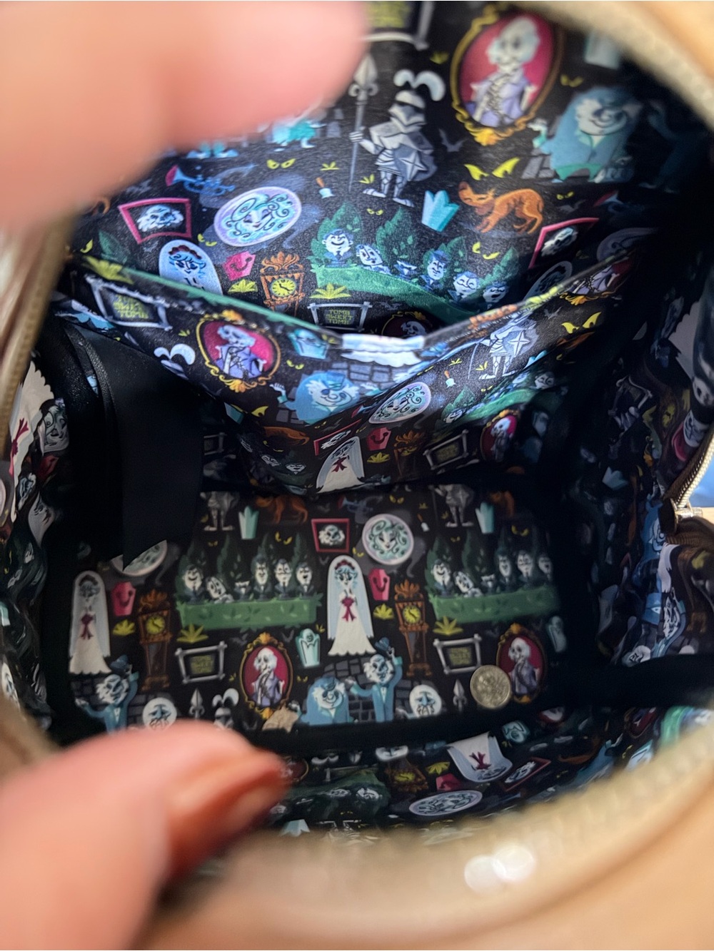 Loungefly Haunted Mansion Stretching room mini backpack and wallet - Picture 5 of 5